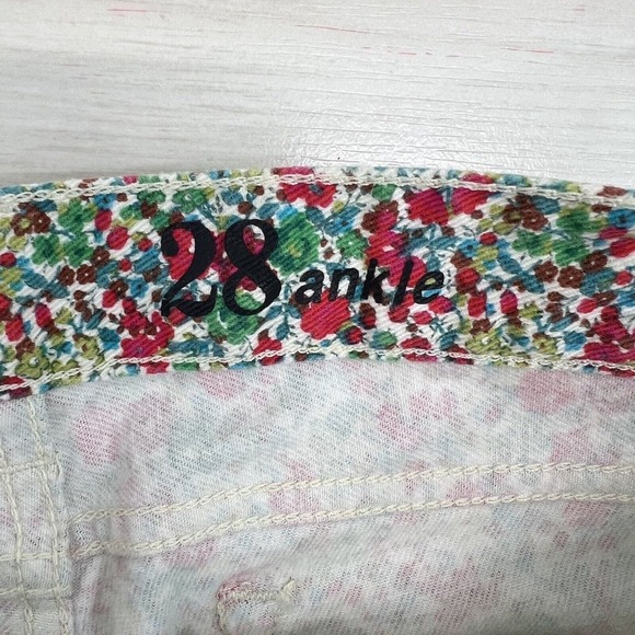 J.CREW Toothpick Jeans Women 28 Floral Denim Ankle Multicolor Skinny - Picture 6 of 11